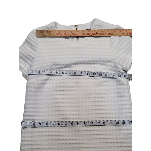 Maggy London Shift Dress Women Sz 2 Square Textured White Midi - Picture 6 of 7
